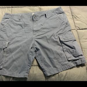 Old navy cargo shorts..pre owned